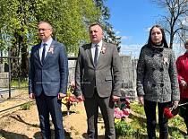 Торжественно открыт после реставрации памятник в д. Селитренка